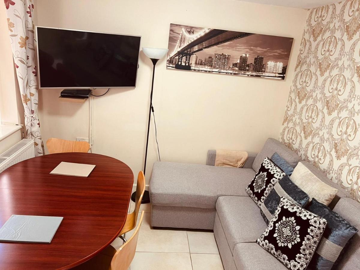Richflo Holiday Rentals Manchester Ngoại thất bức ảnh