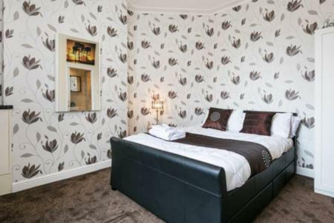 Richflo Holiday Rentals Manchester Ngoại thất bức ảnh