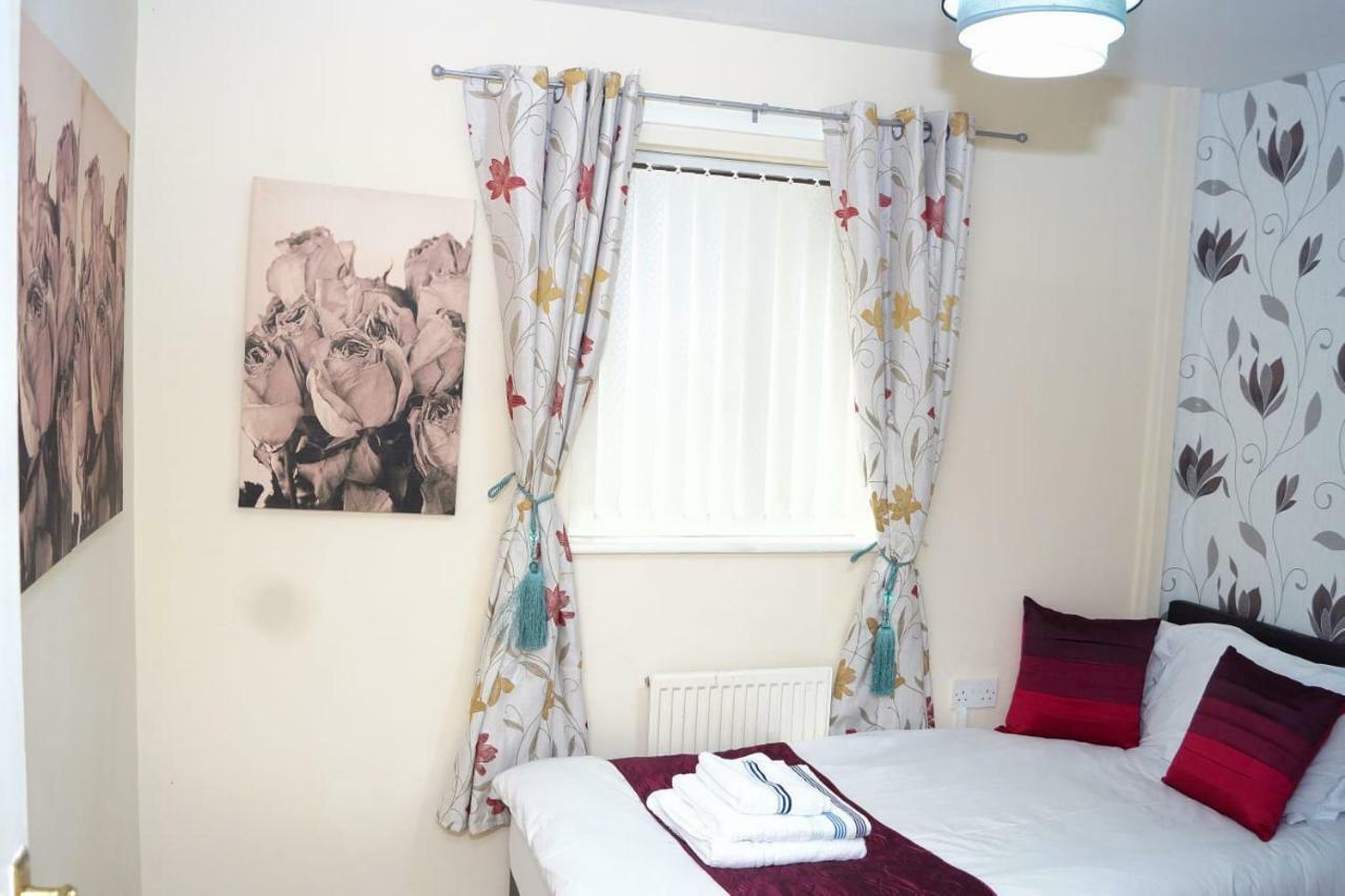 Richflo Holiday Rentals Manchester Ngoại thất bức ảnh